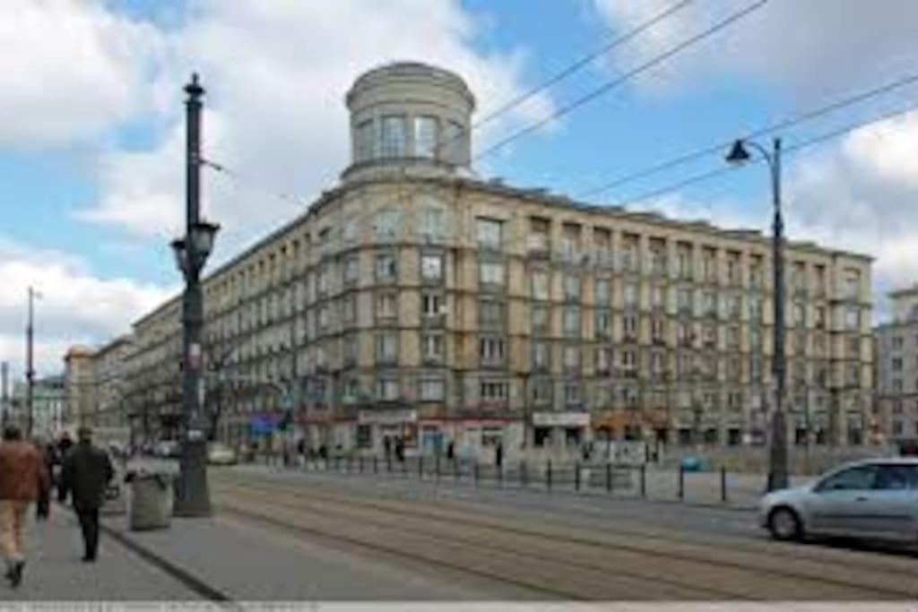 شقة Elegant, Comfortable In The Heart Of Warsaw! المظهر الخارجي الصورة